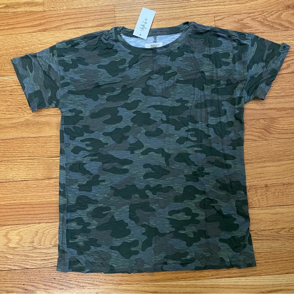 Style & Co Tee Women’s Petite Medium Green Camo Drapey Shirt Top Casual New